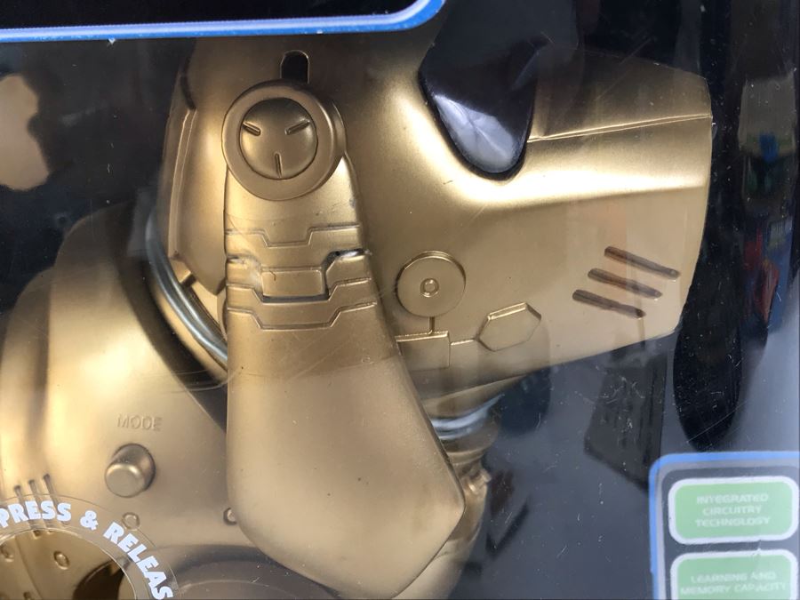 New In Damaged Box Tekno The Robotic Puppy 2000 [Photo 4]