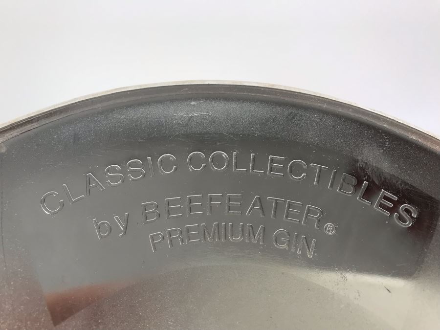 New With Box Beefeater Gin Tip Jar [Photo 7]