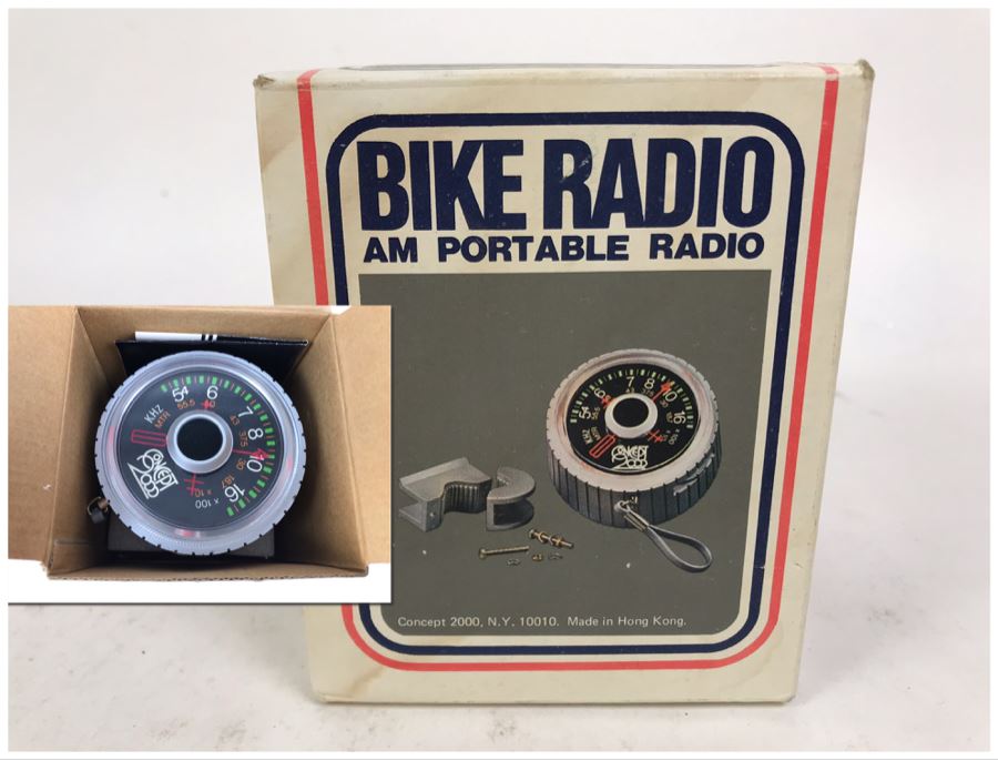 Vintage Concept 2000 Bike Radio AM Portable Radio For Handlebars [Photo 1]