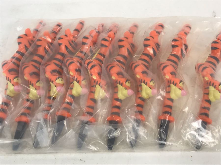 (9) Sealed Walt Disney Tigger Pens [Photo 5]
