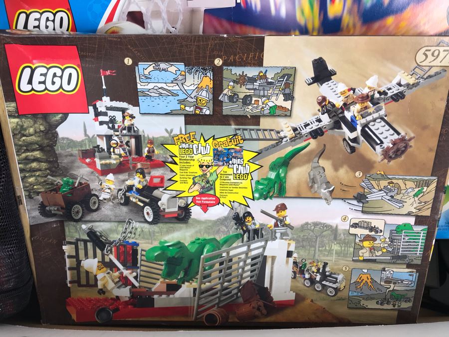 Box Filled With Various Opened LEGO Kits And Legoland Bag - Not Sure If Kits Are Complete - For Parts [Photo 9]