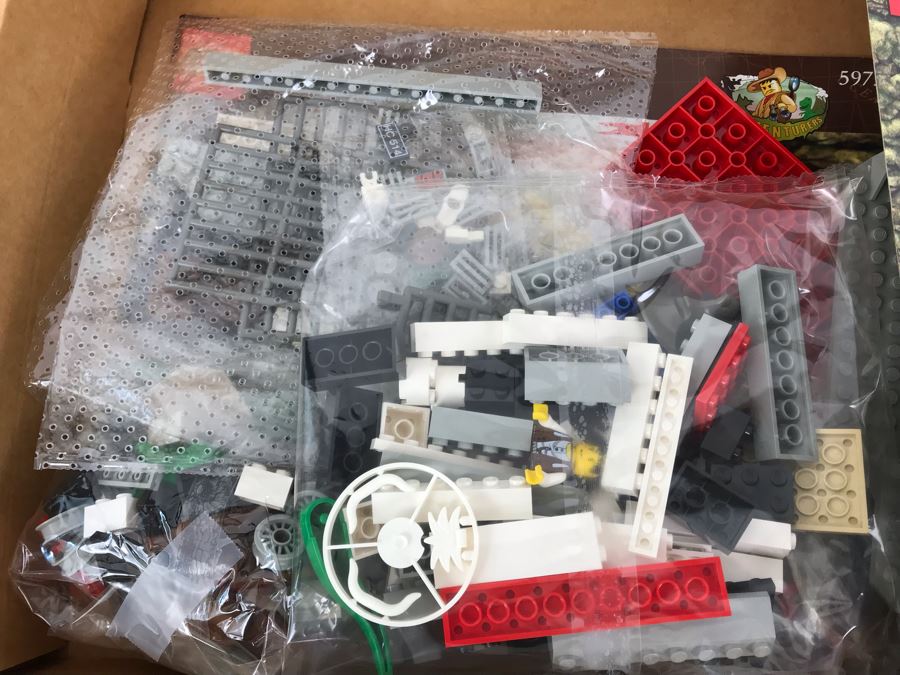 Box Filled With Various Opened LEGO Kits And Legoland Bag - Not Sure If Kits Are Complete - For Parts [Photo 16]