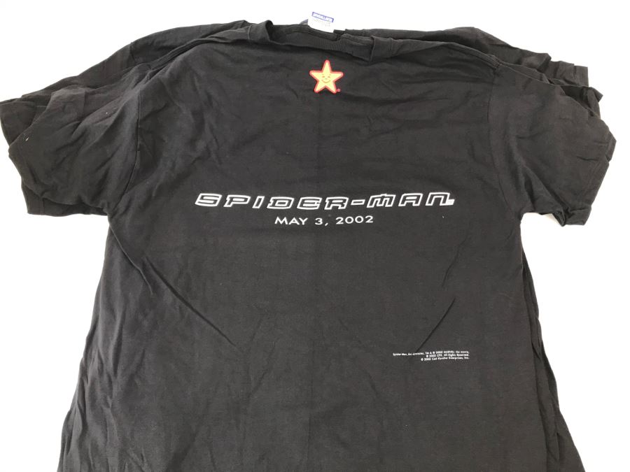 Pair Of Size L 2002 Spider-Man Carl's Jr Movie Promotion T-Shirts [Photo 2]