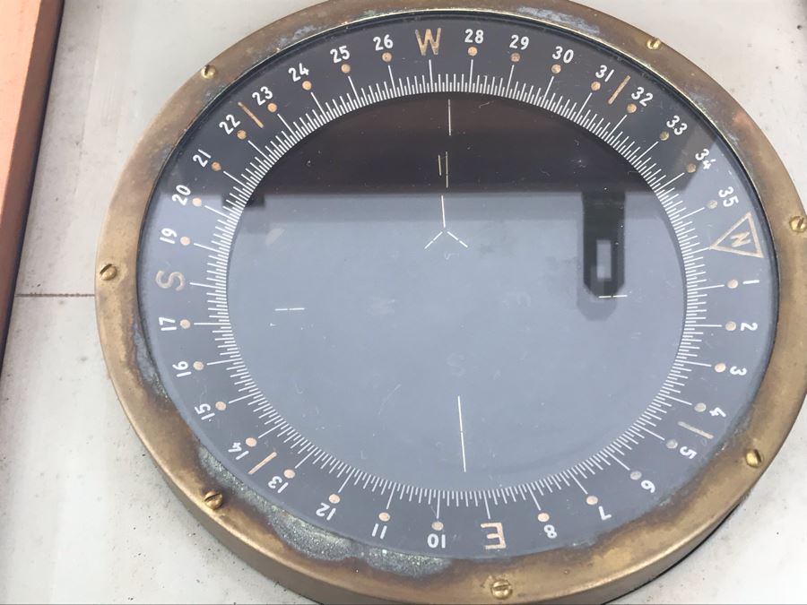 Vintage 1942 WWII Era Bendix Aviation Corporation Pioneer Instrument Navigation Compass - Long Period Bureau Of Aeronautics, U.S. NAVY Aircraft Compass With Wooden Case Box And Manual [Photo 4]