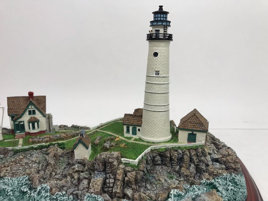 The Danbury Mint Boston Light Lighthouse Sculpture Figurine With Box [Photo 3]