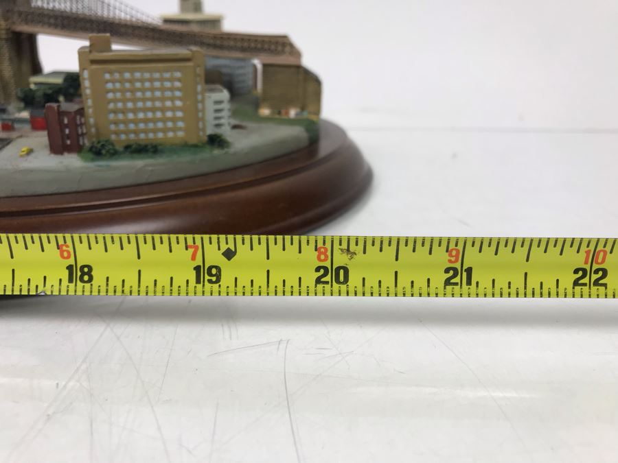 The Danbury Mint Brooklyn Bridge Landmark Sculpture New York City, New York With Box [Photo 26]