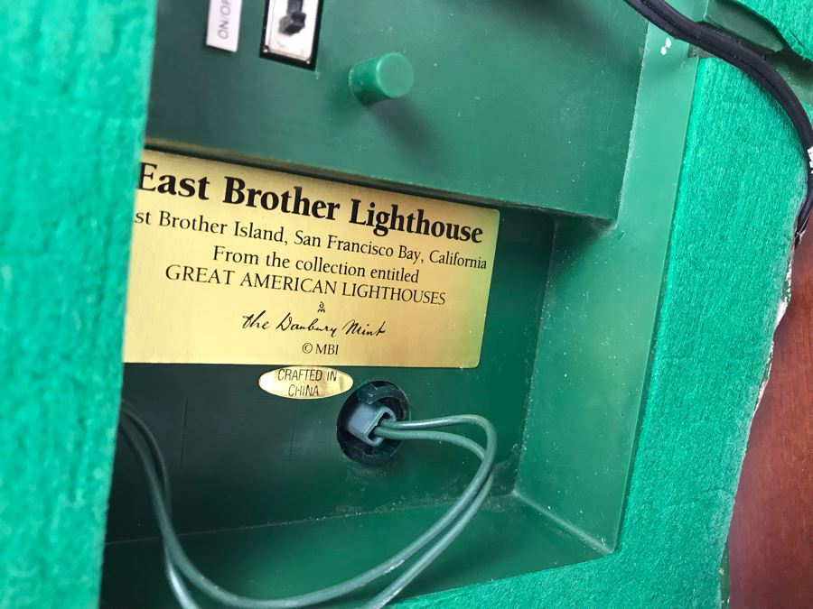 The Danbury Mint East Brother Lighthouse, San Francisco Bay, California Collection Great American Lighthouses With Box [Photo 19]