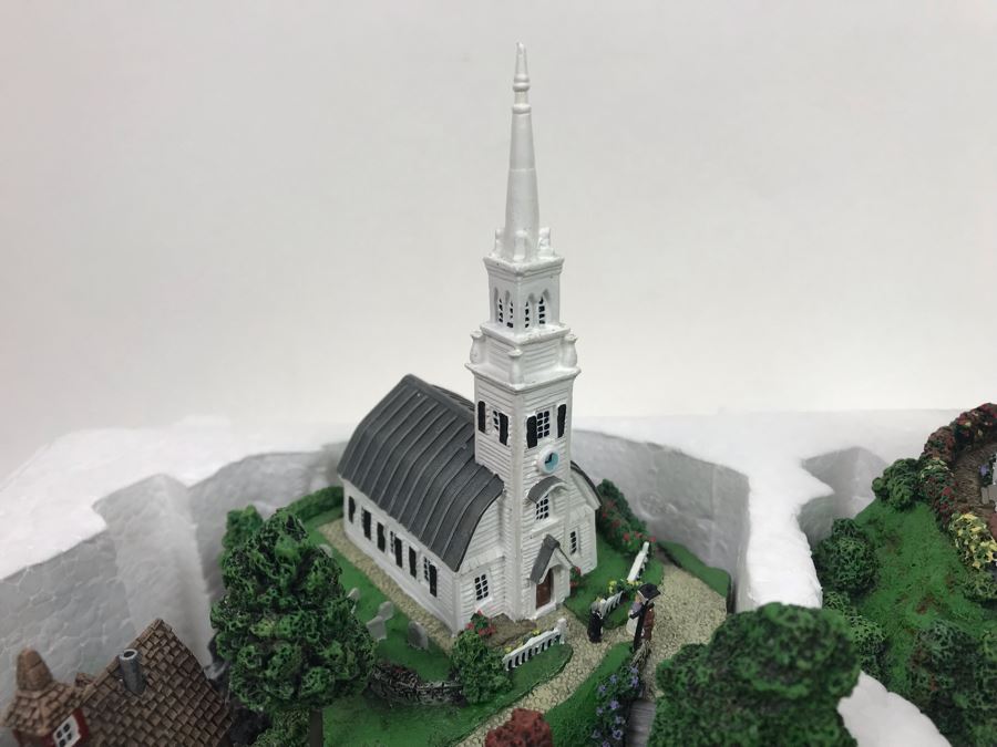 The Danbury Mint Fisherman's Cove By Colin Gough With Box [Photo 17]