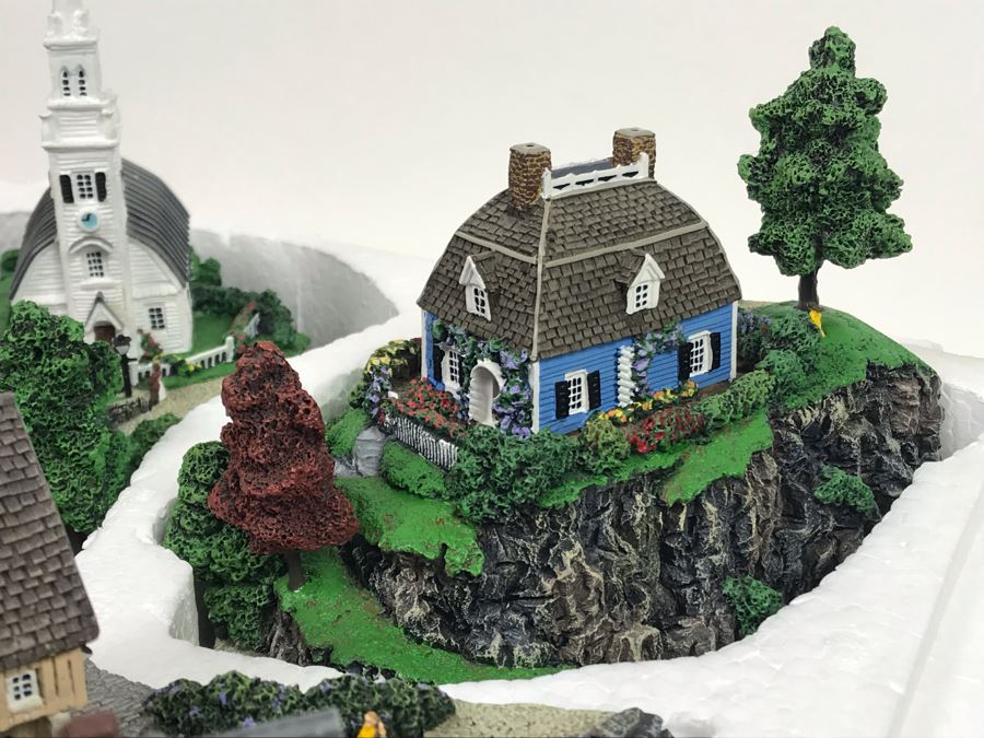 The Danbury Mint Fisherman's Cove By Colin Gough With Box [Photo 19]