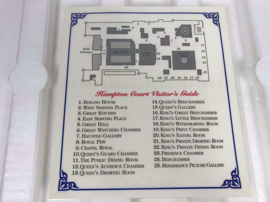 The Danbury Mint Hampton Court Collection Castles Of The British Monarchy With Box [Photo 25]