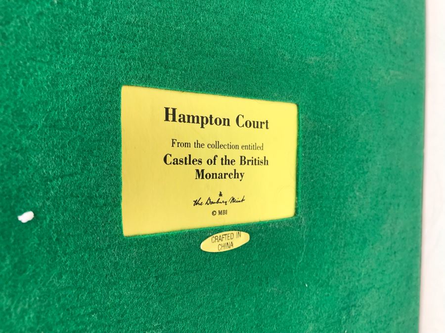The Danbury Mint Hampton Court Collection Castles Of The British Monarchy With Box [Photo 22]
