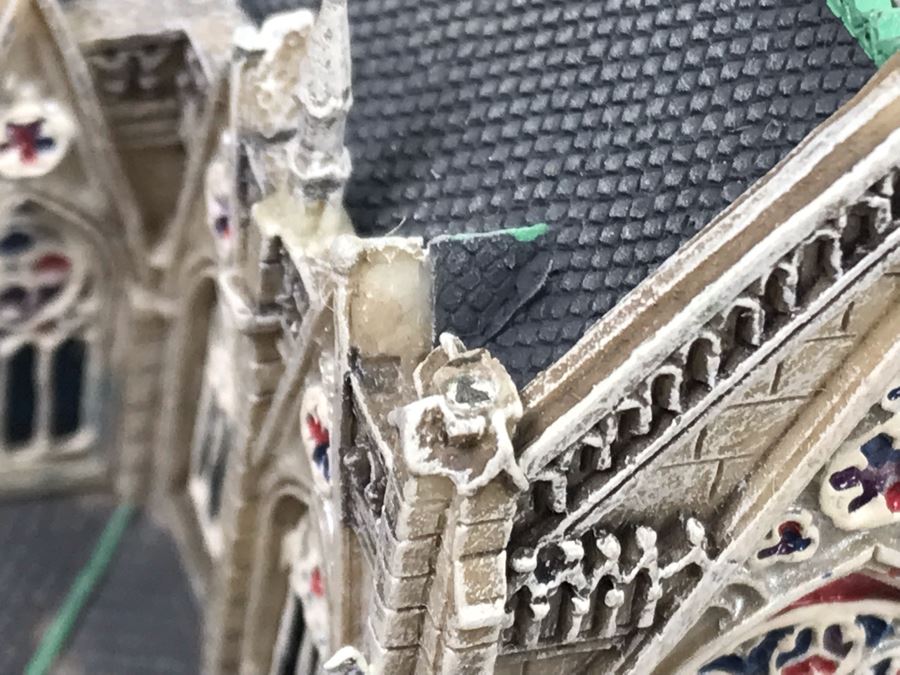 The Danbury Mint St. Patrick's Cathedral New York City With Box - (2) Spires Need To Be Glued (Have Parts) [Photo 18]