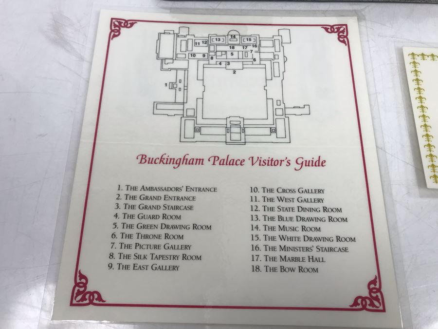 The Danbury Mint Buckingham Palace From Collection The Royal Residences Of The British Monarchy With Box [Photo 16]
