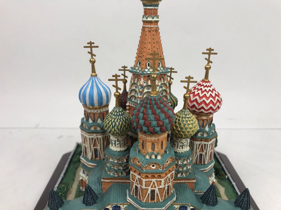The Danbury Mint St. Basil's Cathedral Moscow, Russia Collection Wonders Of Russia With Box [Photo 3]
