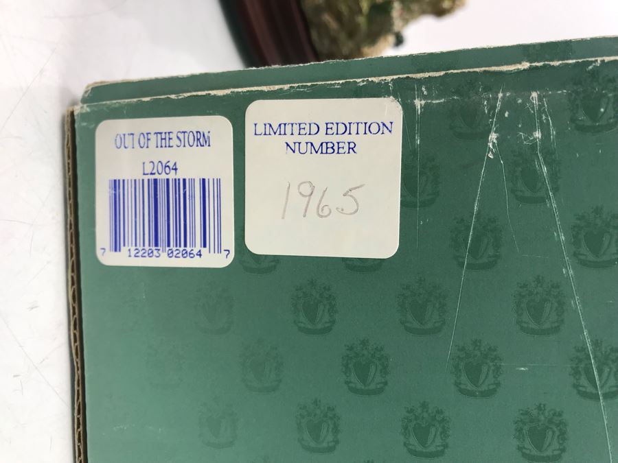 Large Lilliput Lane Limited Edition 'Out Of The Storm' Sculpture Figurine With Box Handmade In England Limited To 3,000 Retailed Over $2,000 [Photo 27]