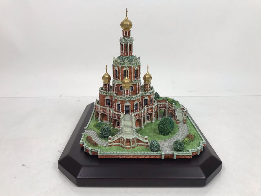 The Danbury Mint Church Of The Intercession Moscow, Russia With Box [Photo 7]