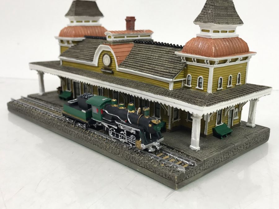 1993 The Danbury Mint The North Conway Railroad Station America's Historic Railroad Stations With Box [Photo 7]