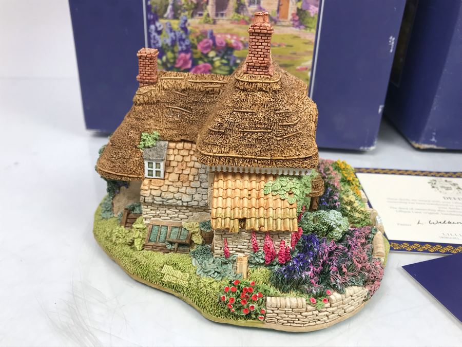 Pair Of Lilliput Lane Cottages 1995 'Gertrude's Garden' Retail $192 And 1997 'Christmas Party' With Boxes [Photo 5]