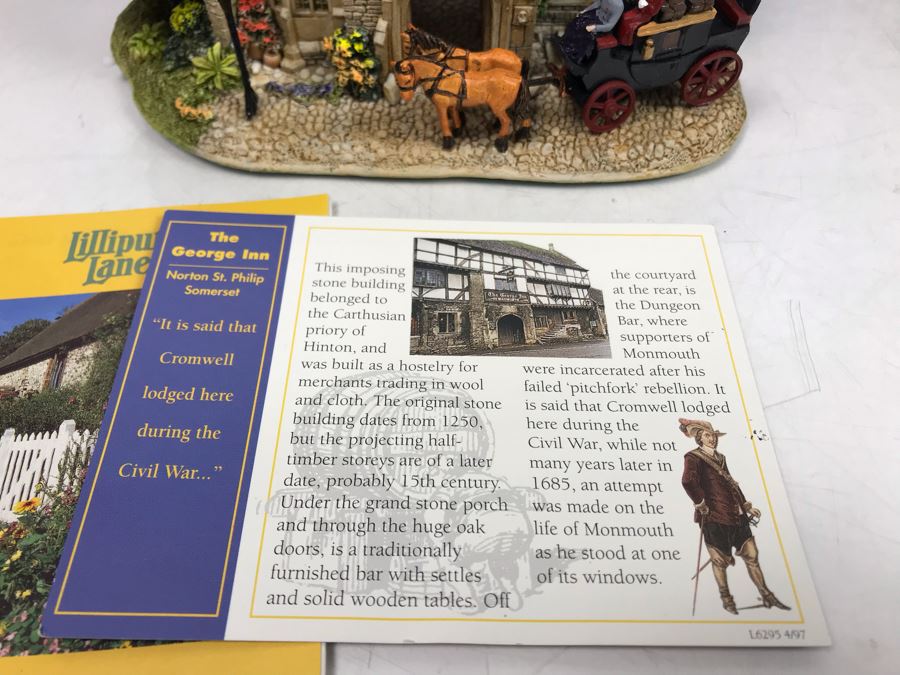 Pair Of Lilliput Lane Cottages 1997 'The George Inn' And 1997 'Halcyon Days' With Boxes [Photo 3]