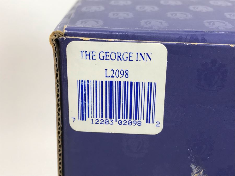 Pair Of Lilliput Lane Cottages 1997 'The George Inn' And 1997 'Halcyon Days' With Boxes [Photo 26]