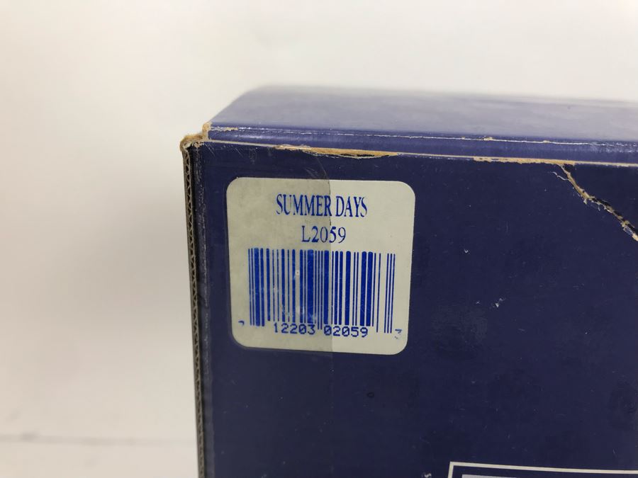 Pair Of Lilliput Lane Cottages 1997 'Mangerton Mill' And 1997 'Summer Days' With Boxes [Photo 25]