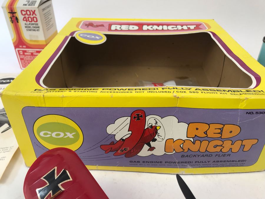 COX Red Knight Backyard Flier Gas Engine Powered Plane With Box - NO SHIPPING [Photo 5]