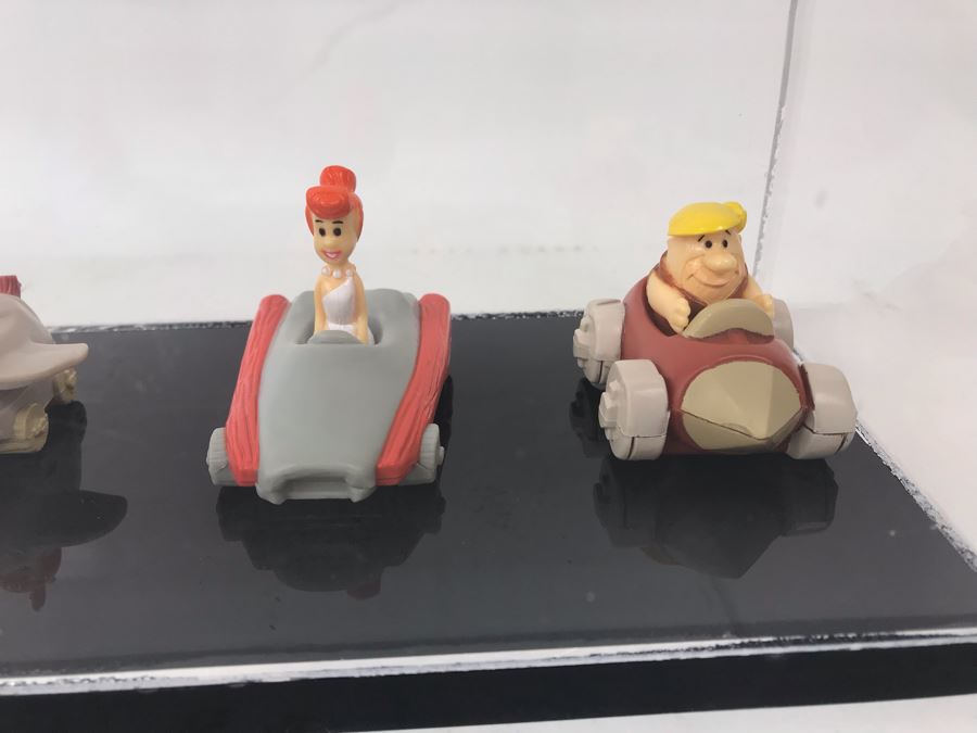 Denny's Flintstones Rolling Vehicles Toys With Acrylic Case Display [Photo 6]