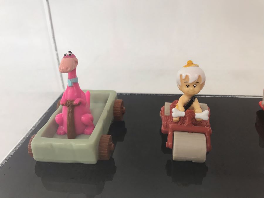 Denny's Flintstones Rolling Vehicles Toys With Acrylic Case Display [Photo 4]