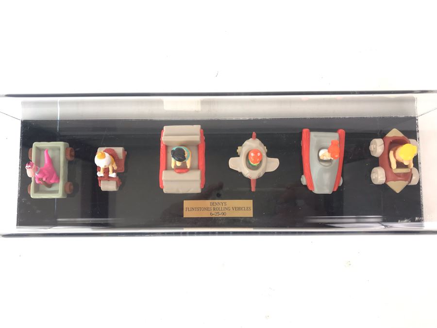 Denny's Flintstones Rolling Vehicles Toys With Acrylic Case Display [Photo 2]