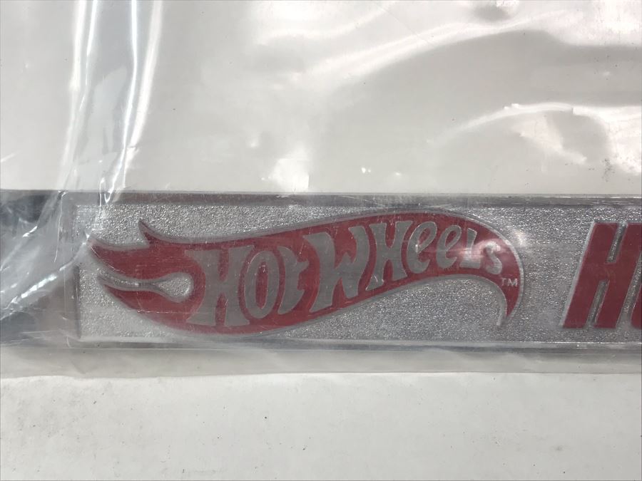 New Hot Wheels License Plate Frame My Other Car Is A Hot Wheels [Photo 3]