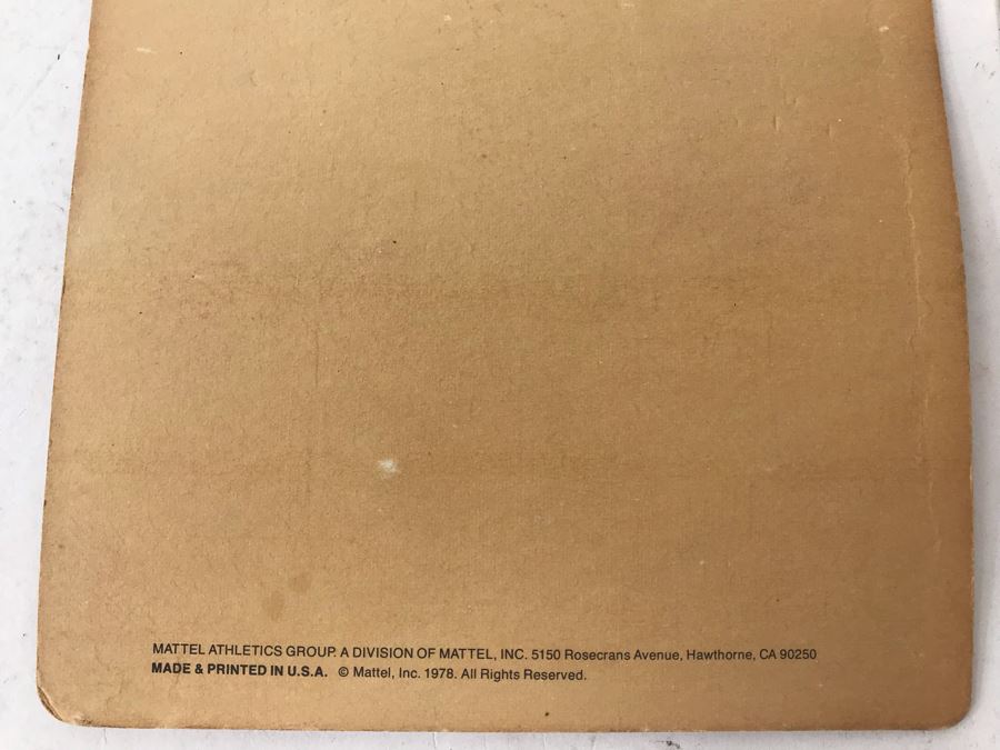 Various New Old Stock Mattel Sizzler Magnum Items Including Hardware, BMX Jerseys, Knee Pads And Gloves - See Photos [Photo 15]