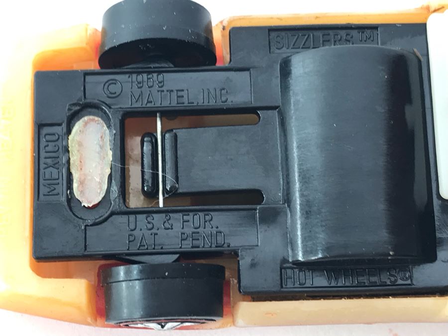 Vintage 1969 Mattel Sizzlers Hot Wheels Redline Revvin' Heaven [Photo 8]