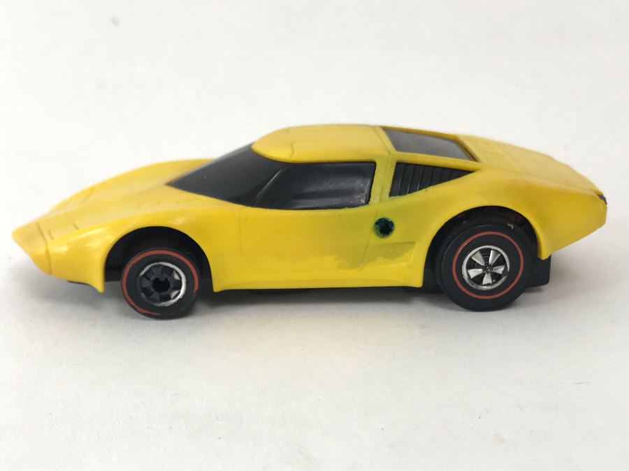 Vintage 1976 Mattel Sizzlers Hot Wheels Redline Yellow Corvette Stingray