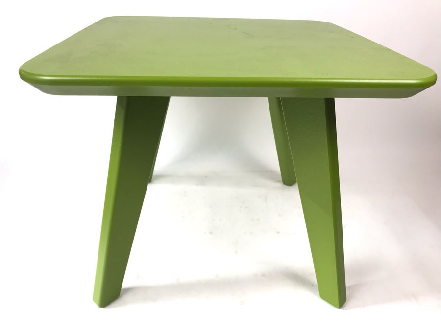 Loll Designs Green End Table Recycled Modern Furniture [Photo 2]