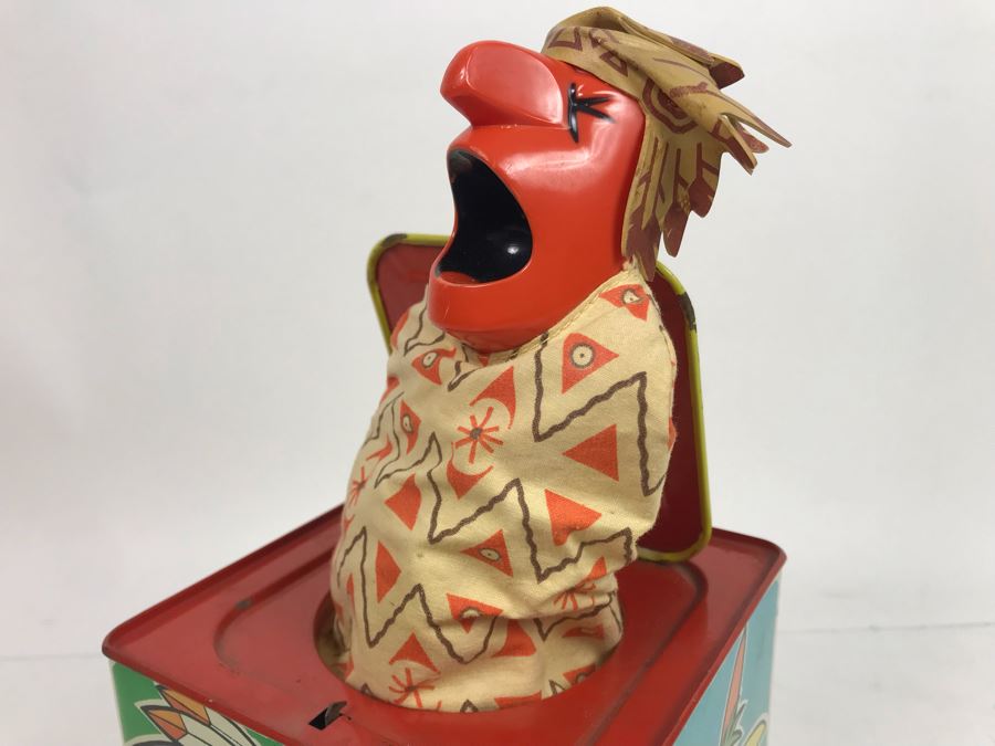 Vintage 1963 Mattel Superchief In-The-Music-Box Jack-In-The-Box Toy The Funny Company [Photo 17]