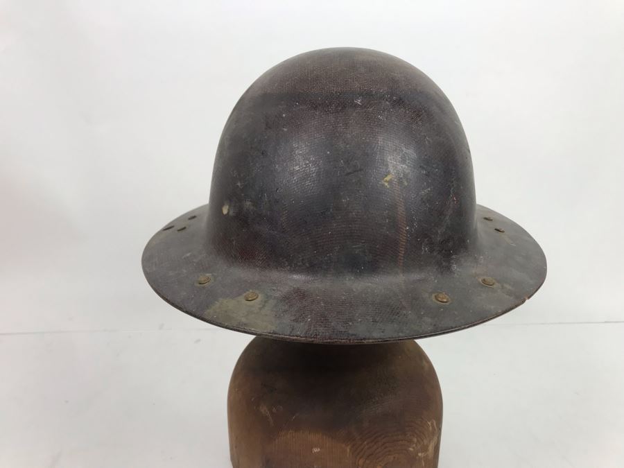 Vintage WWI Military Helmet  [Photo 3]