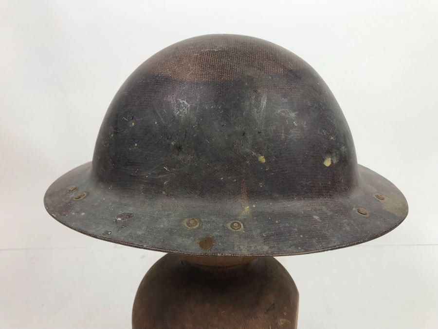 Vintage WWI Military Helmet  [Photo 4]