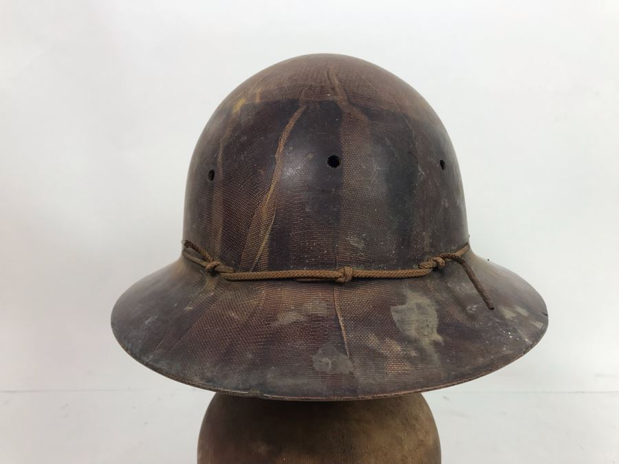 Vintage WWI Military Helmet  [Photo 1]
