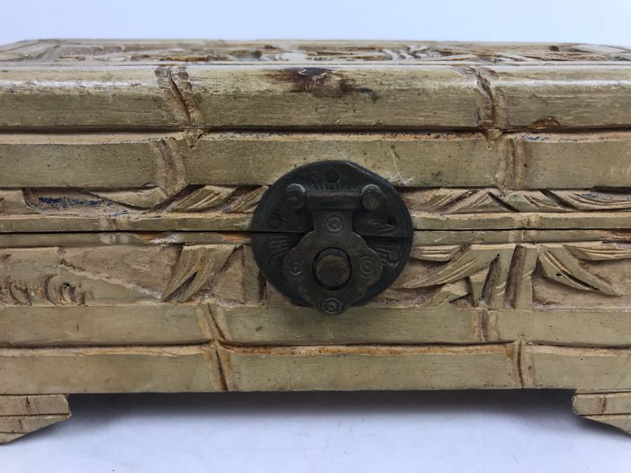 Vintage Chinese Carved Wooden Jewelry Box [Photo 6]