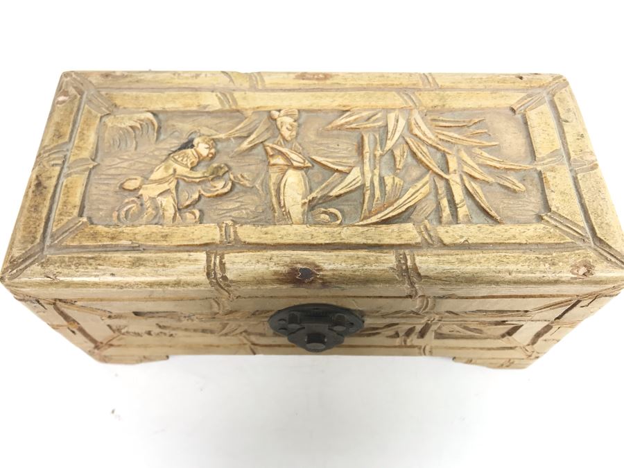 Vintage Chinese Carved Wooden Jewelry Box [Photo 3]