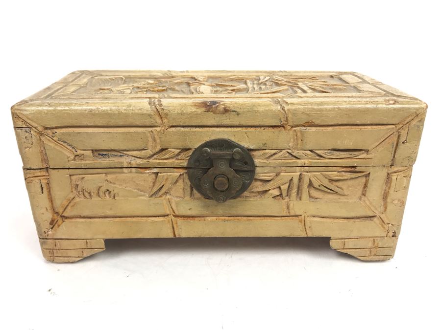 Vintage Chinese Carved Wooden Jewelry Box [Photo 2]