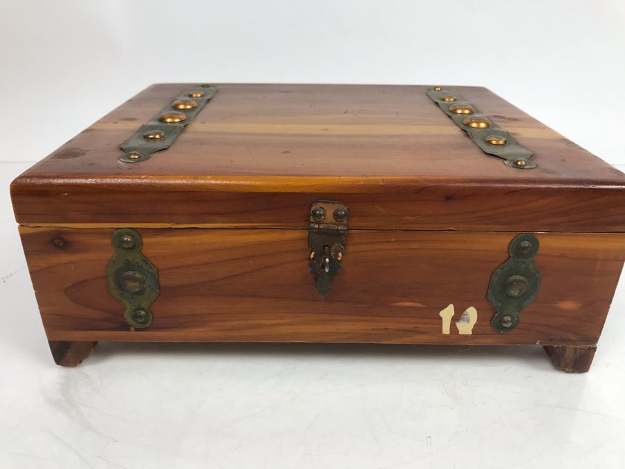 Cedar Box Filled With Old Glass Marbles [Photo 21]