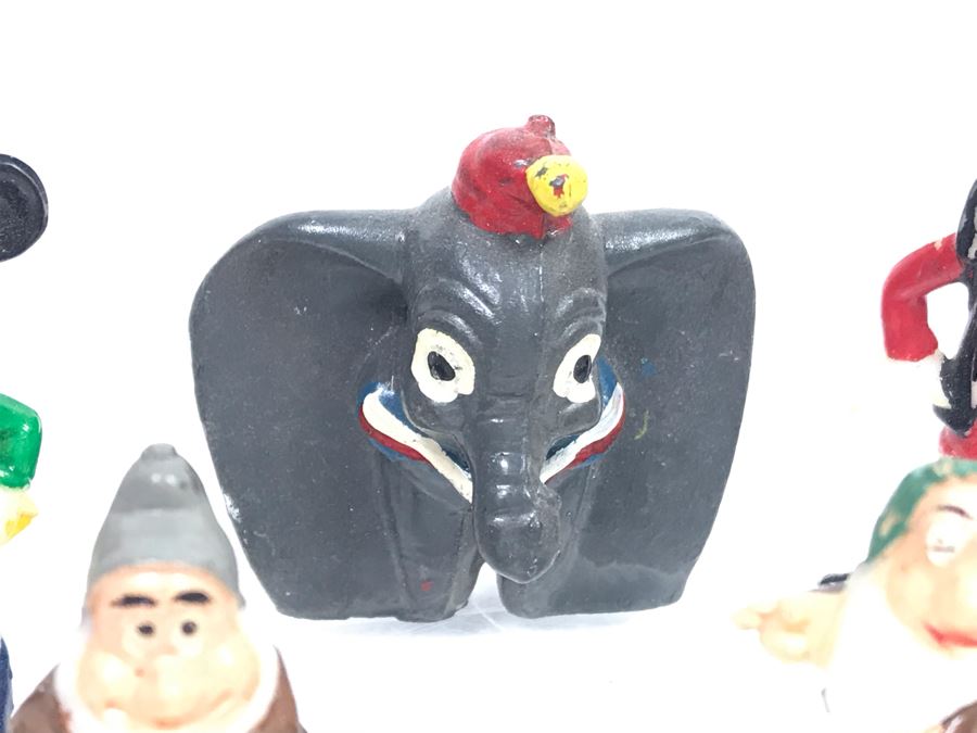 Collection Of Miniature Walt Disney Hong Kong Figurines Dumbo, Pluto, Minnie Mouse, Dwarves [Photo 4]
