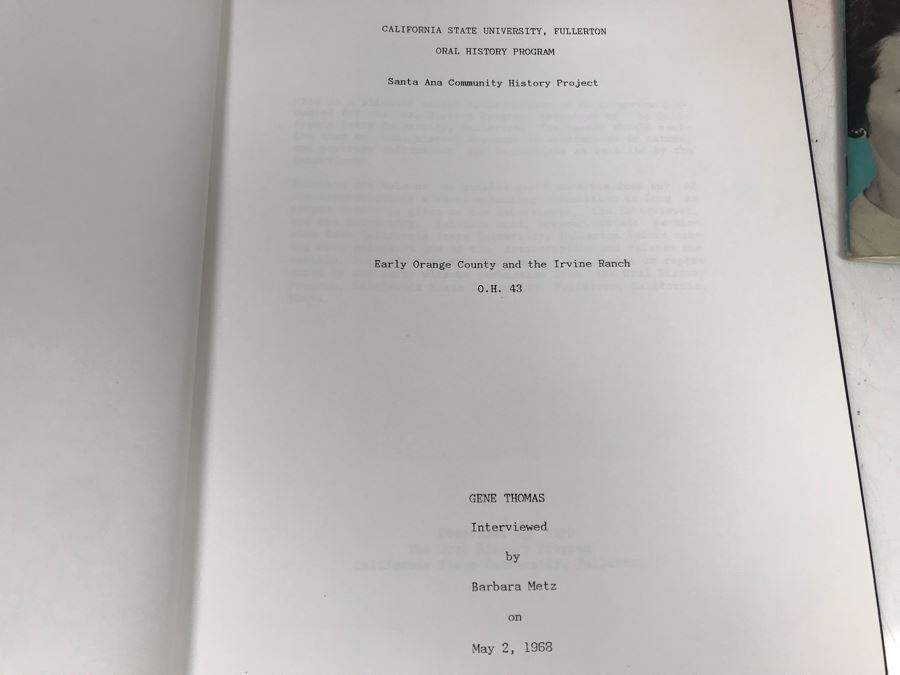 Vintage Bell & Howell Director Series 8MM Magazine Movie Camera With Box Model 424-424P And Gene Thomas Inverview Book From The Community History Project Of Santa Ana [Photo 15]