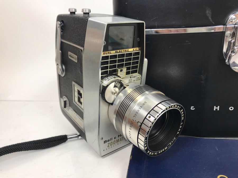 Vintage Bell & Howell Director Series 8MM Magazine Movie Camera With Box Model 424-424P And Gene Thomas Inverview Book From The Community History Project Of Santa Ana [Photo 5]