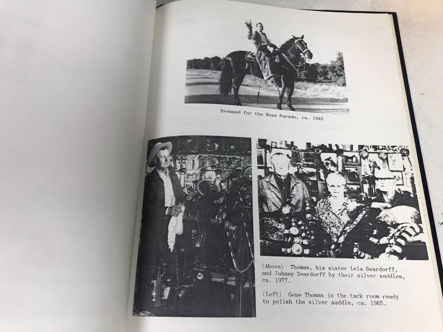 Vintage Bell & Howell Director Series 8MM Magazine Movie Camera With Box Model 424-424P And Gene Thomas Inverview Book From The Community History Project Of Santa Ana [Photo 21]