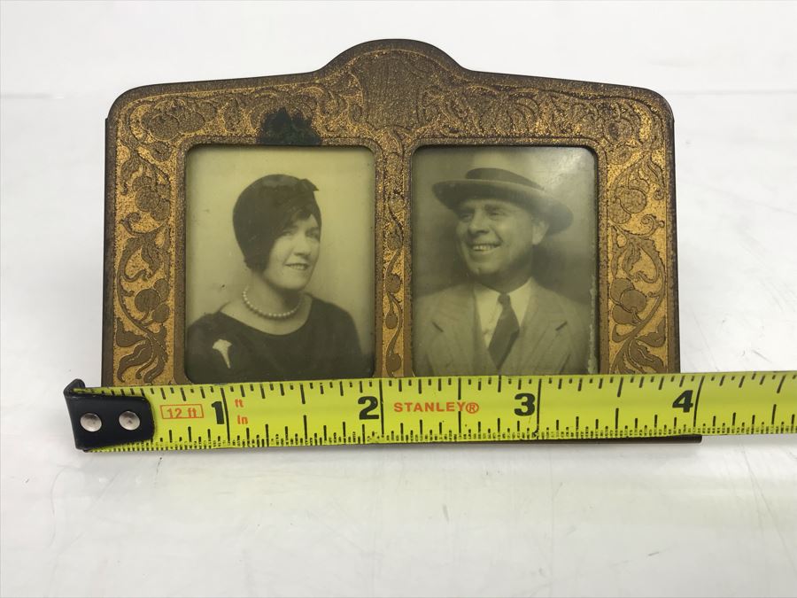 Vintage Metal Picture Frame With Old Photos 4'W [Photo 4]