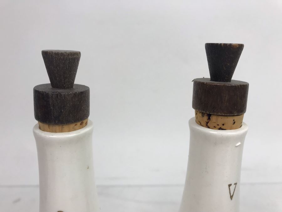 Mid-Century Oil And Vinegar Cruet Bottles By Maison International [Photo 3]
