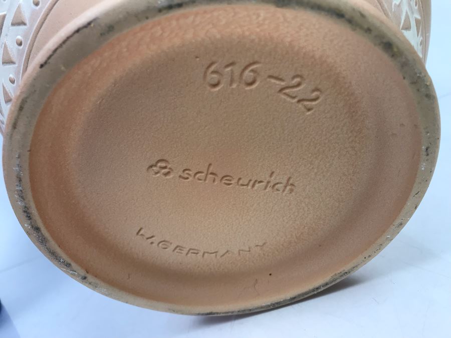 Scheurich West Germany Cermaic Pot And Blue Glass Vase Filled With Las Vegas Matches Vegas Matchbook Collection [Photo 8]