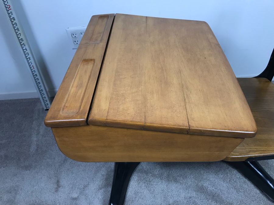 Vintage Children's School Desk Wood And Steel [Photo 5]